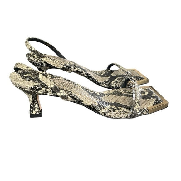 New! Good American The Standout Square Toe Sandal Python - Picture 1 of 7